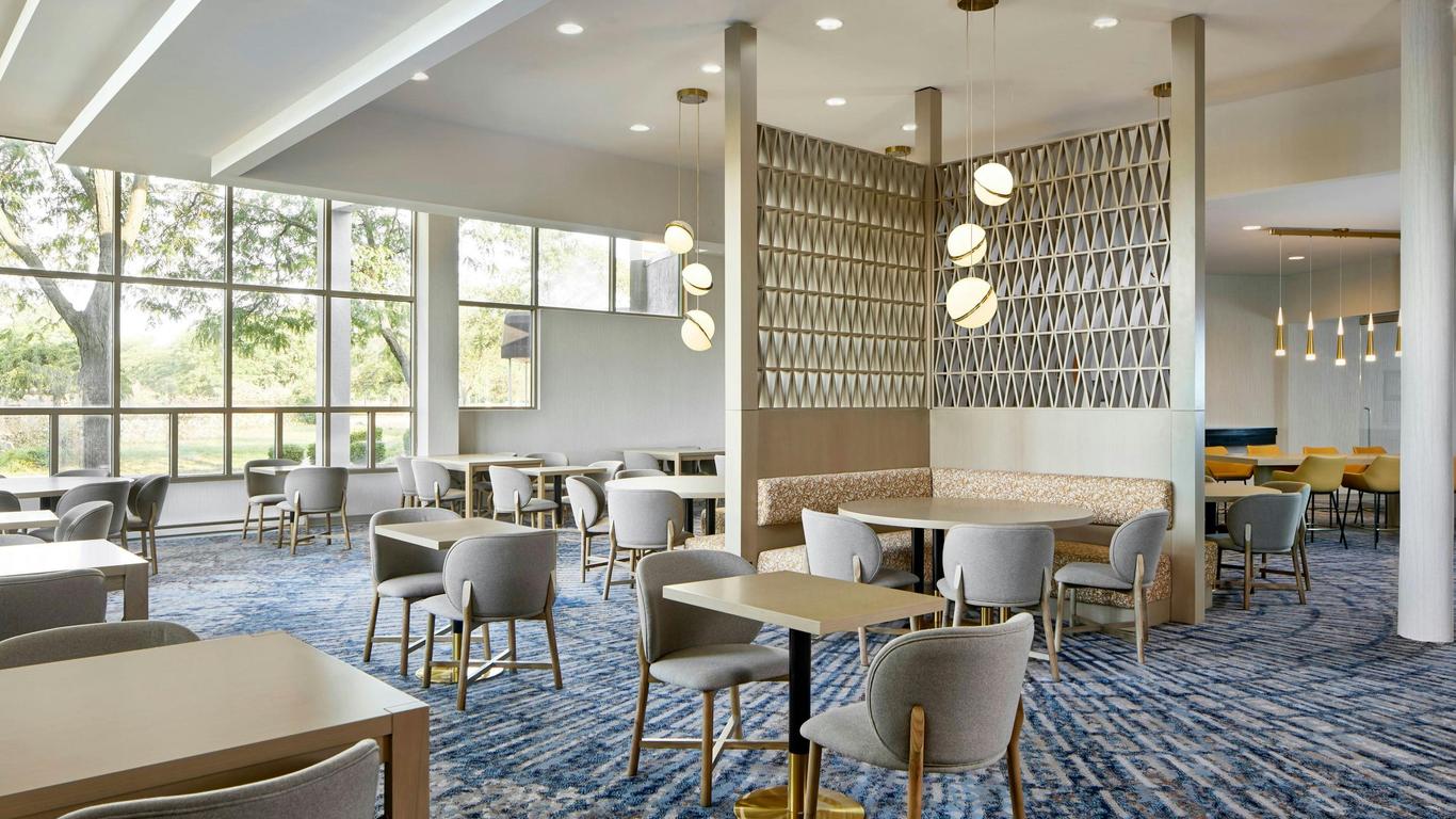 Delta Hotels by Marriott Toledo
