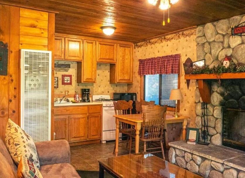 Kitchen Photo