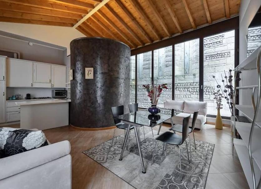 Dining room Photo