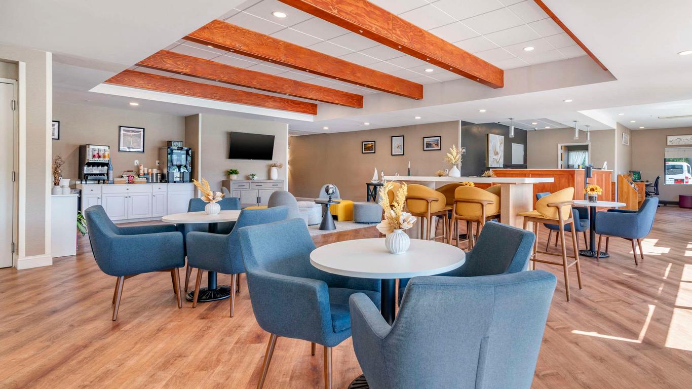 Casco Bay Hotel Portland Airport - Maine Mall, Ascend Hotel Collection