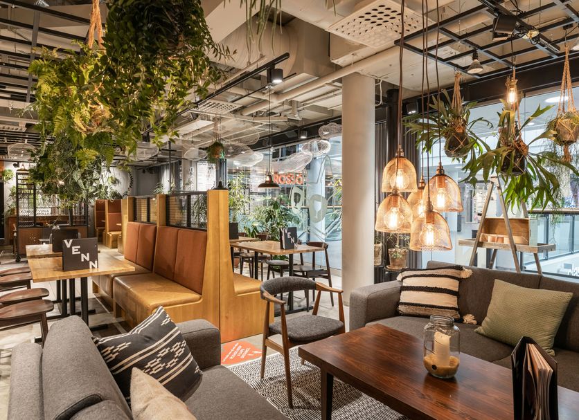Restaurant Photo