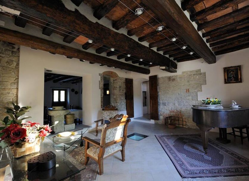 Dining room Photo