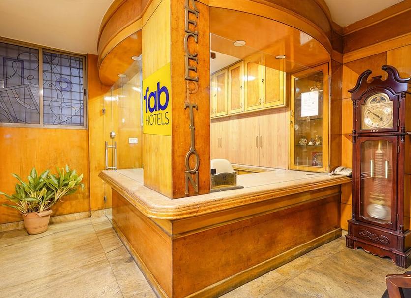 Front desk Photo