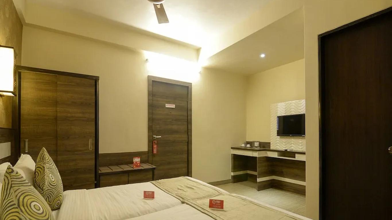 OYO 2068 Hotel La Grace