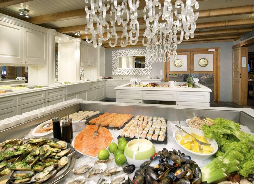 Restaurant Photo