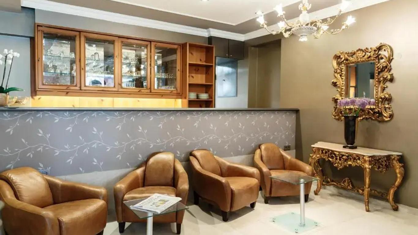 Hotel Adler