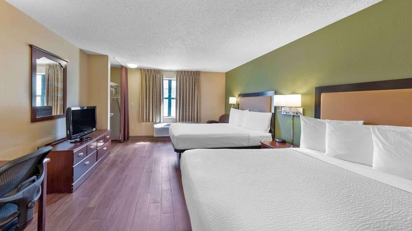 Extended Stay America Suites - Kansas City - South