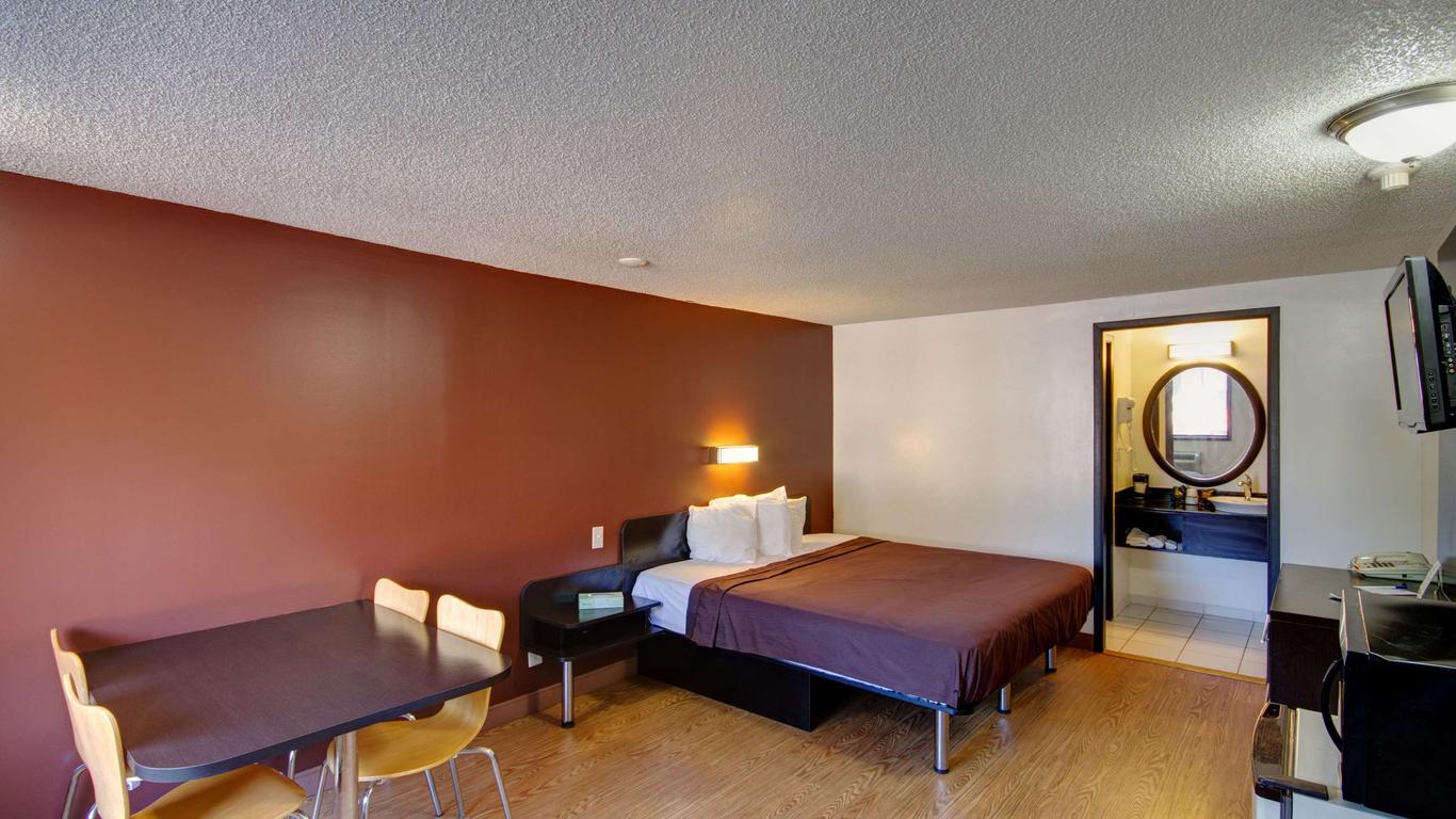 Americas Best Value Inn Heath Newark