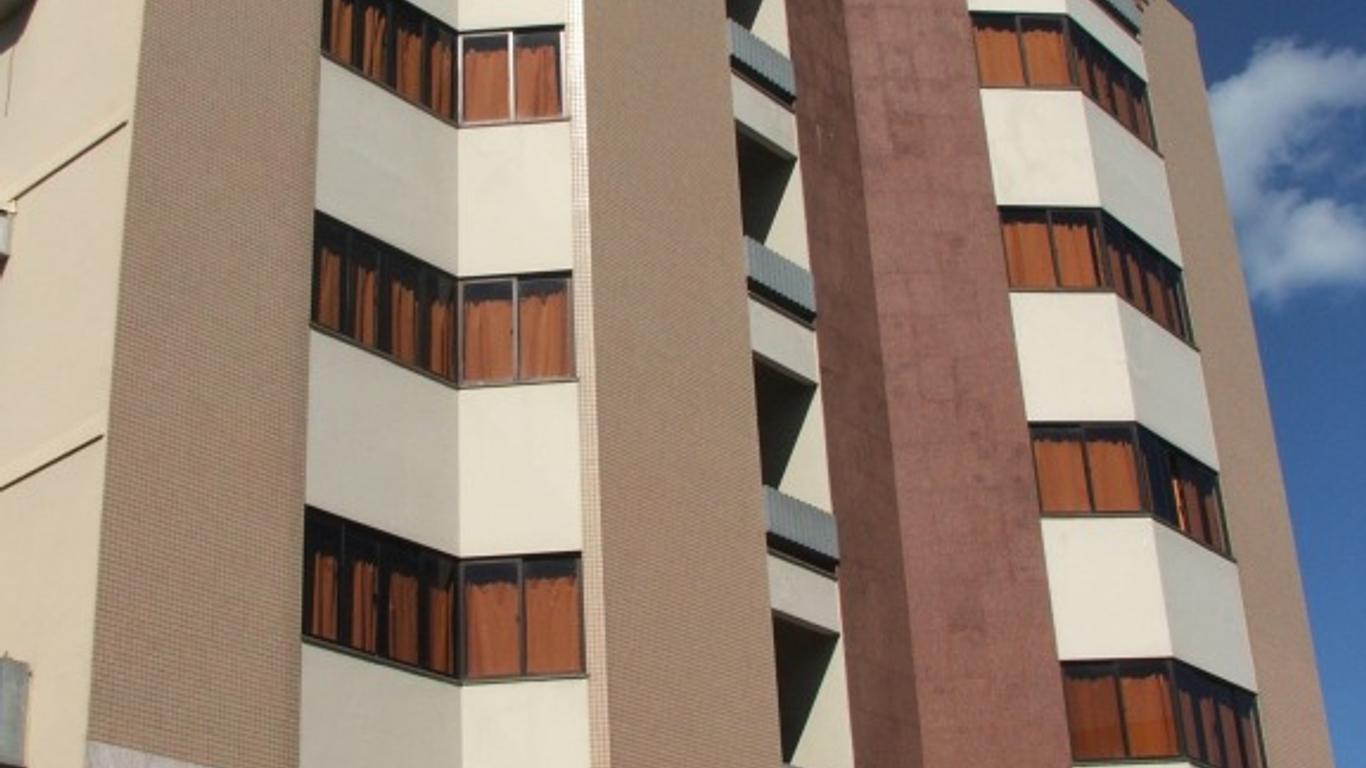 Crystal Apart Hotel