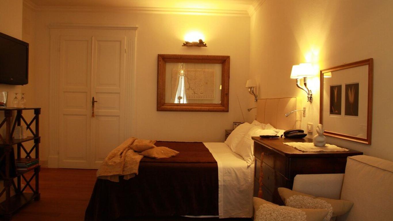 Balneum Boutique Hotel & B&B