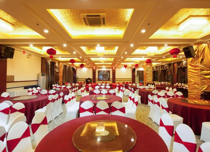 Banquet hall Photo