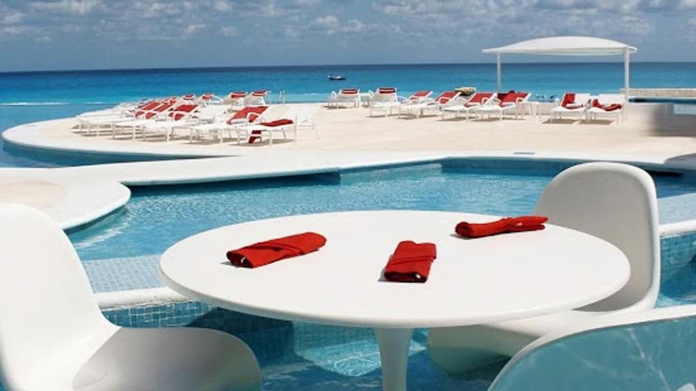 Cancun Bay Suite