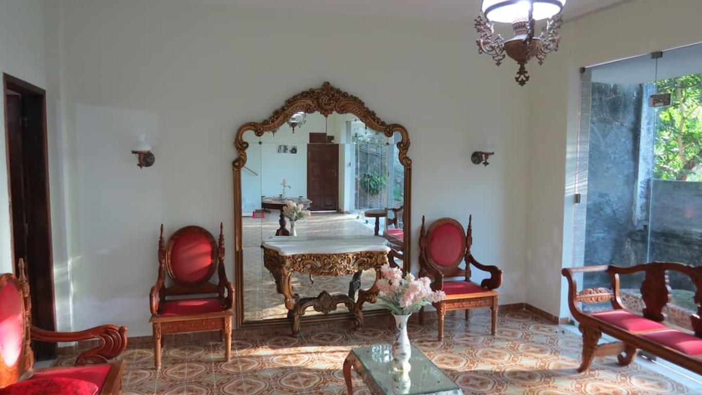 Charitas Inn