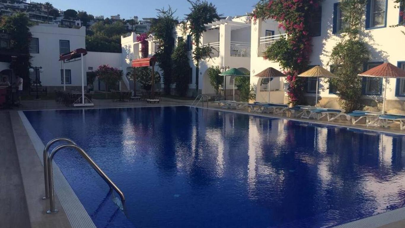 Paradise Apart Hotel