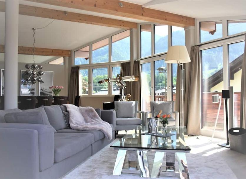 Living room Photo