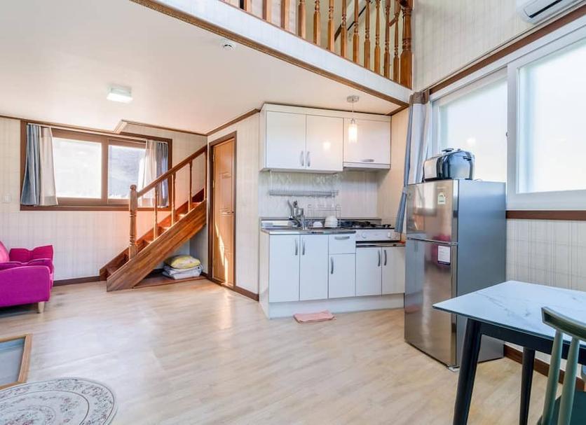 Kitchen Photo