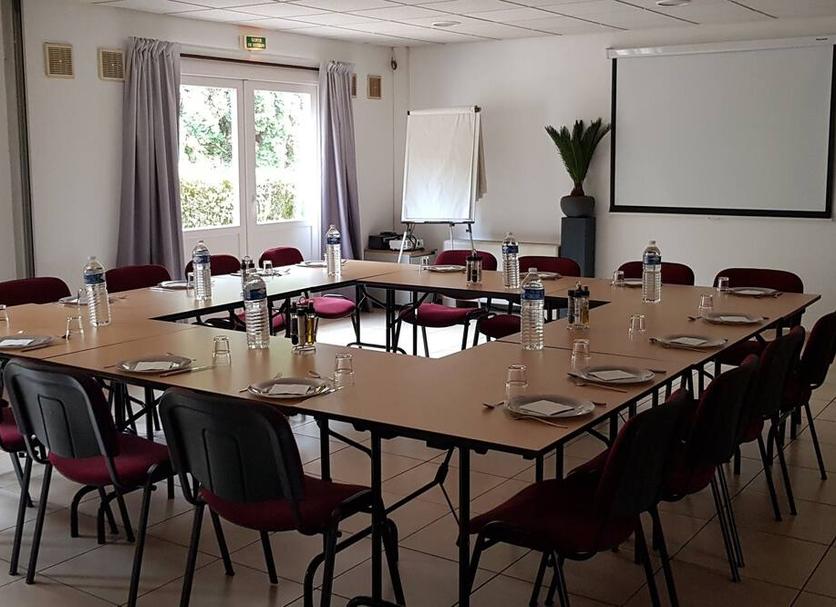 Conference room Photo