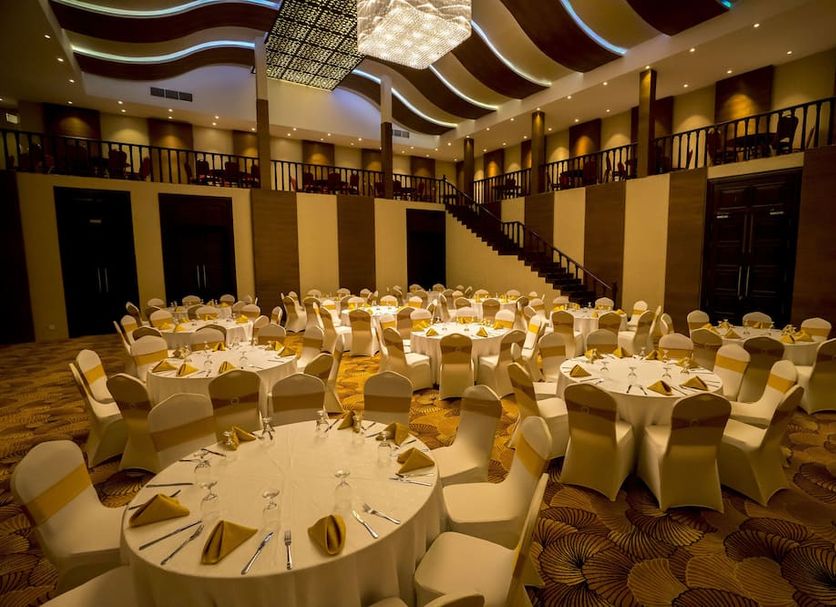 Banquet hall Photo