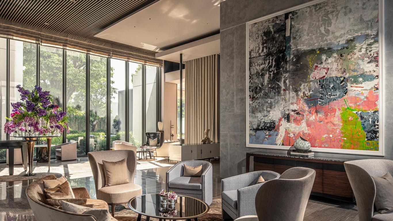 Four Seasons Hotel Bangkok at Chao Phraya River