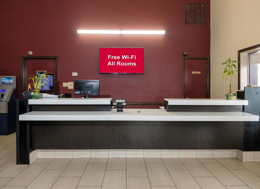 Front desk Photo