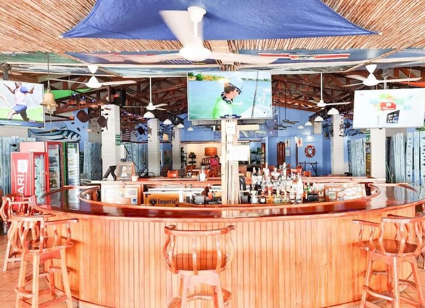 Bar Photo