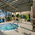 La Quinta Inn & Suites By Wyndham Dfw Airport South / Irving patio hot tub under pergola