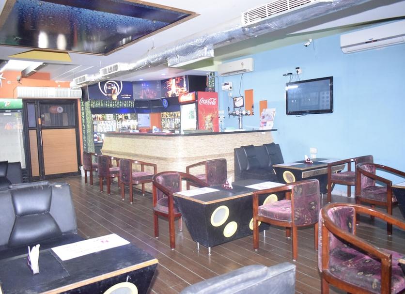 Bar Photo