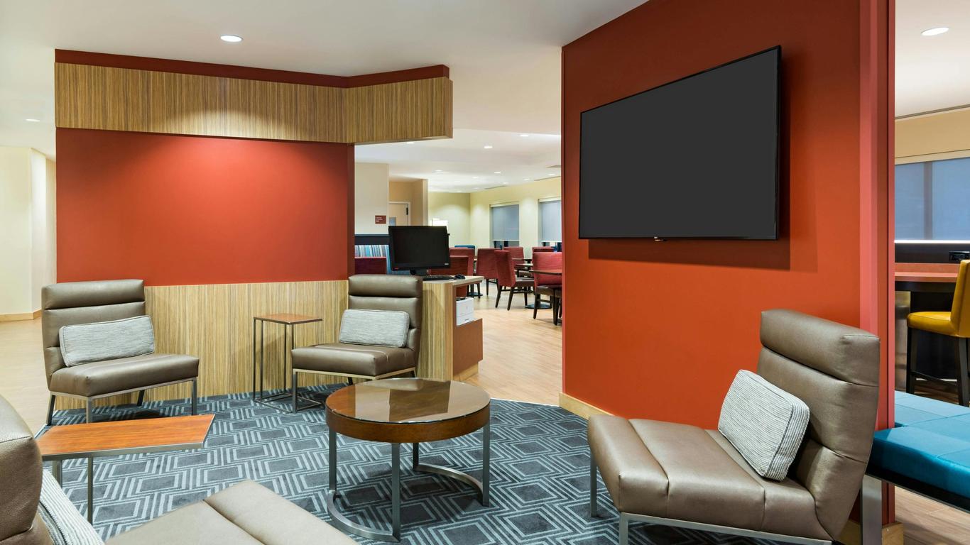 TownePlace Suites by Marriott Latham Albany Airport
