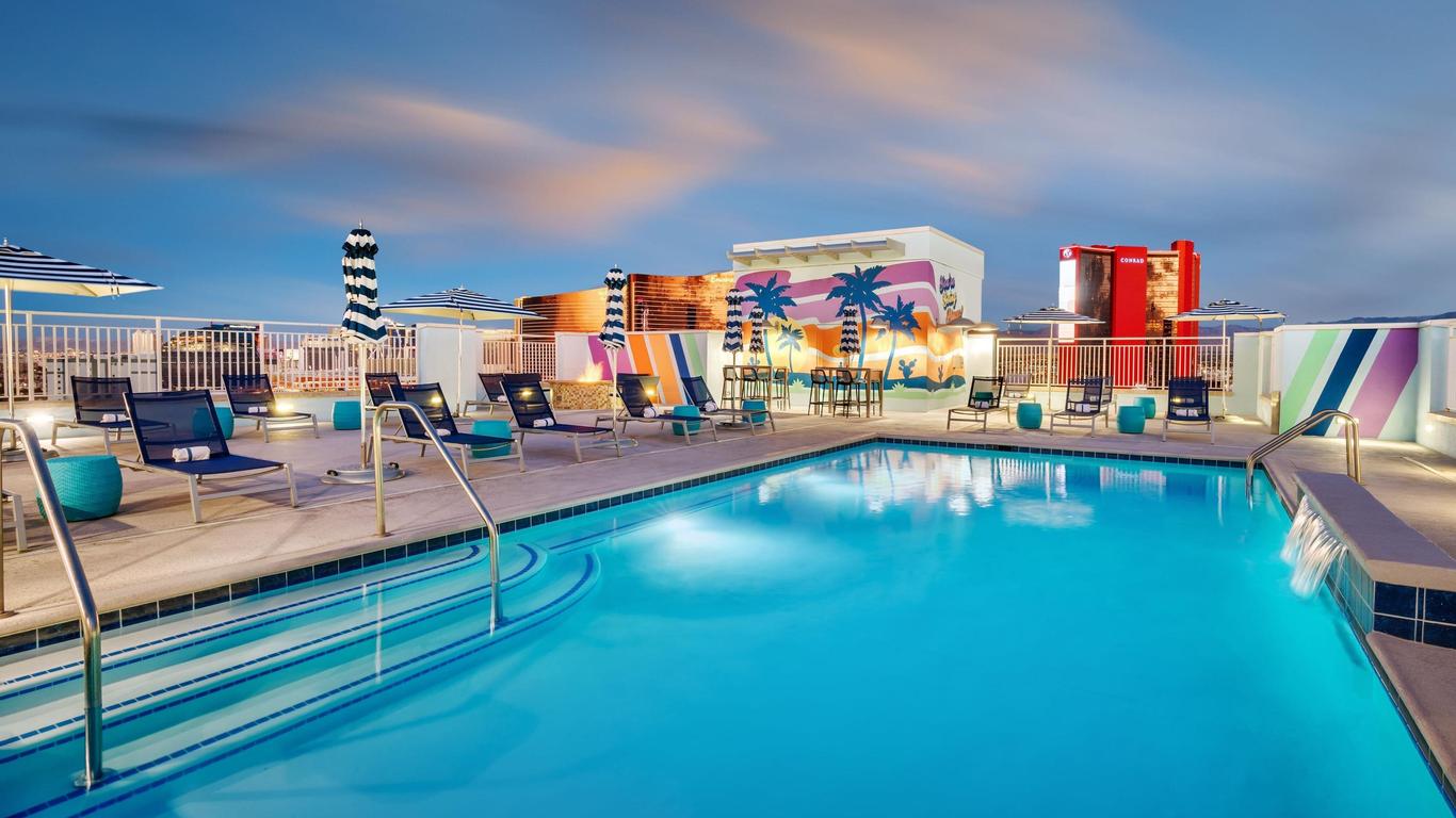 Courtyard Las Vegas Convention Center, Home