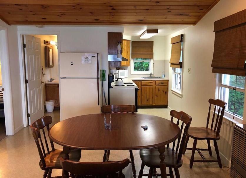 Dining room Photo