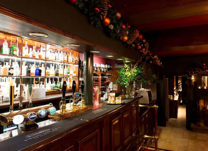 Bar Photo