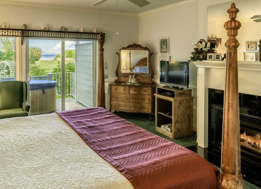 Sea Cliff Gardens Bed & Breakfast in Port Angeles room with ocean view balcony and fireplace