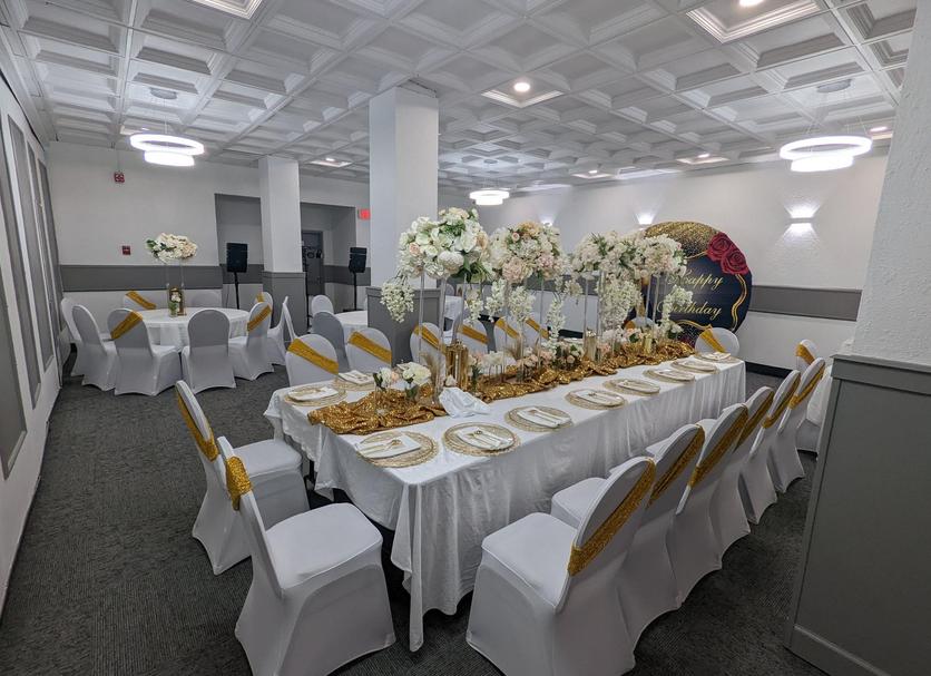 Banquet hall Photo