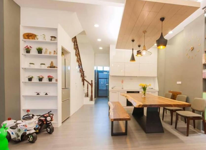 Dining room Photo