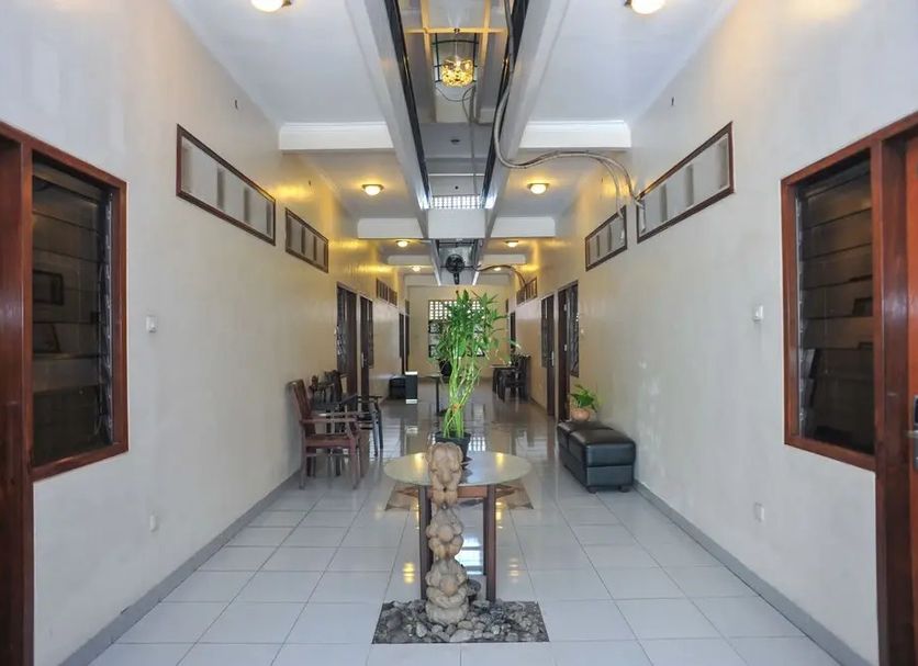 Hallway Photo