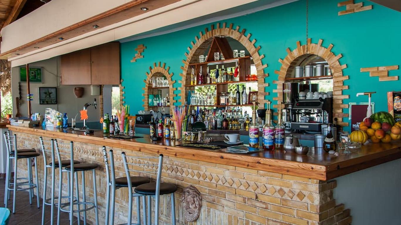 Zante Nest Studios & Apartments