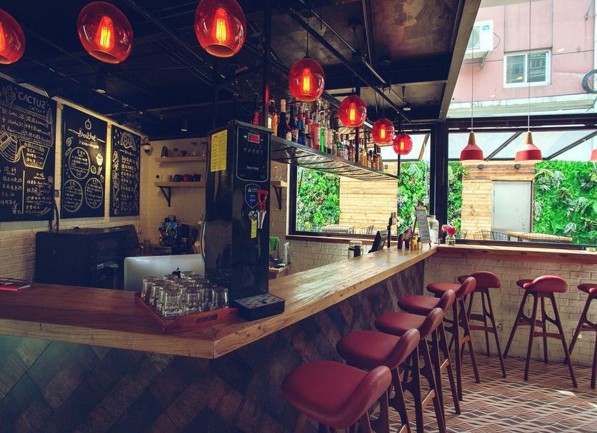 Bar Photo