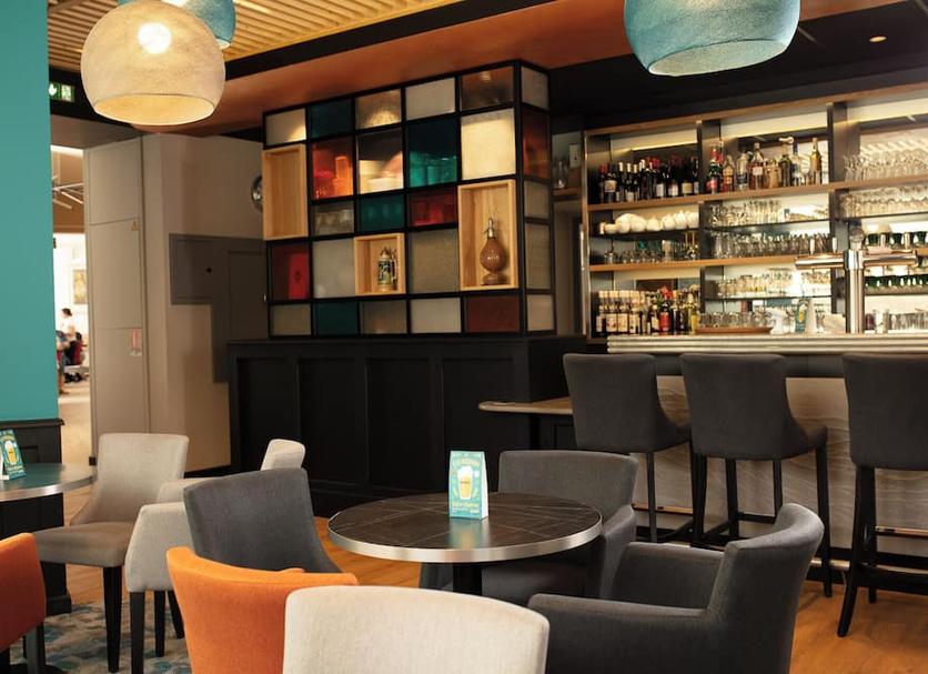 Bar Photo