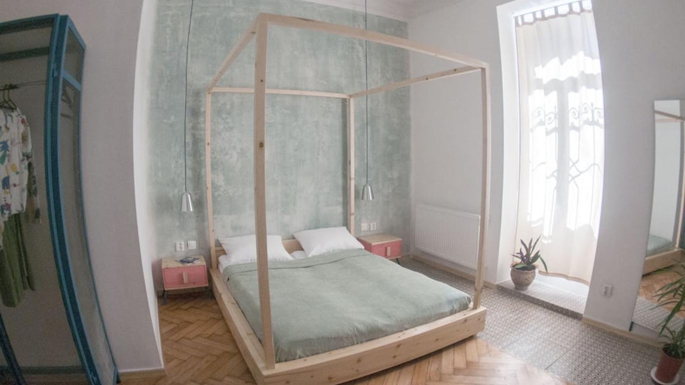 Pinn Hotel - Hostel