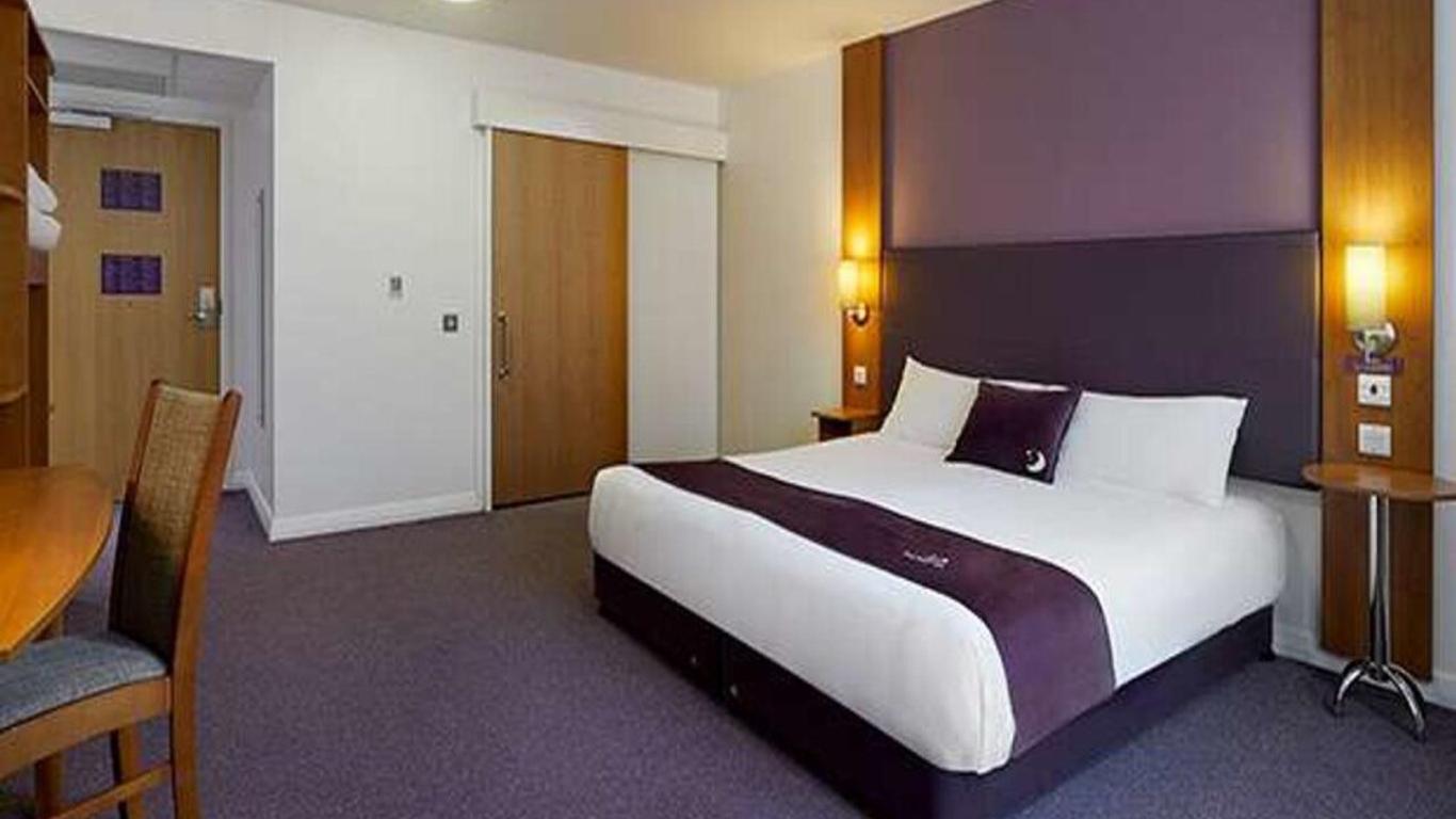 Premier Inn Coventry South (A45)
