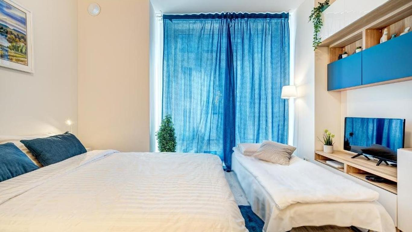 HaPPy INN Studio Historic center, Self check-in, AC, Parking in the undergrnd Garage,