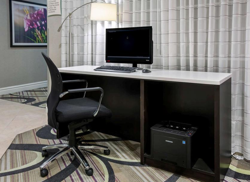 Business center Photo