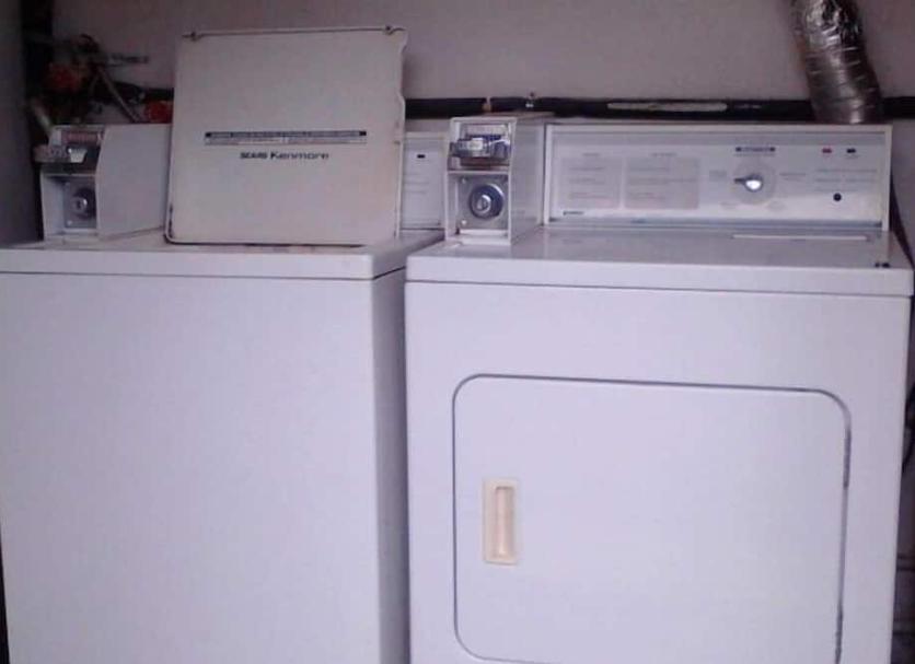 Laundry facility Photo