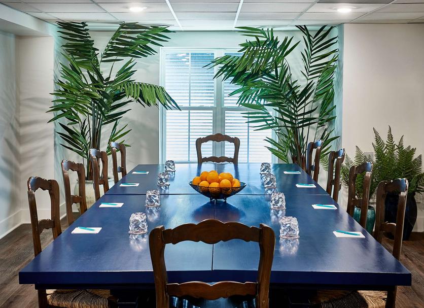 Dining room Photo