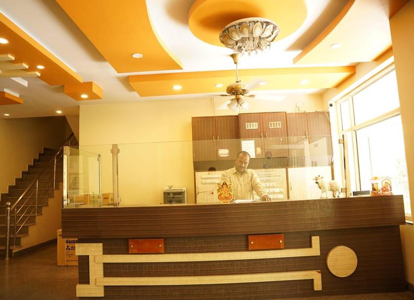 Front desk Photo