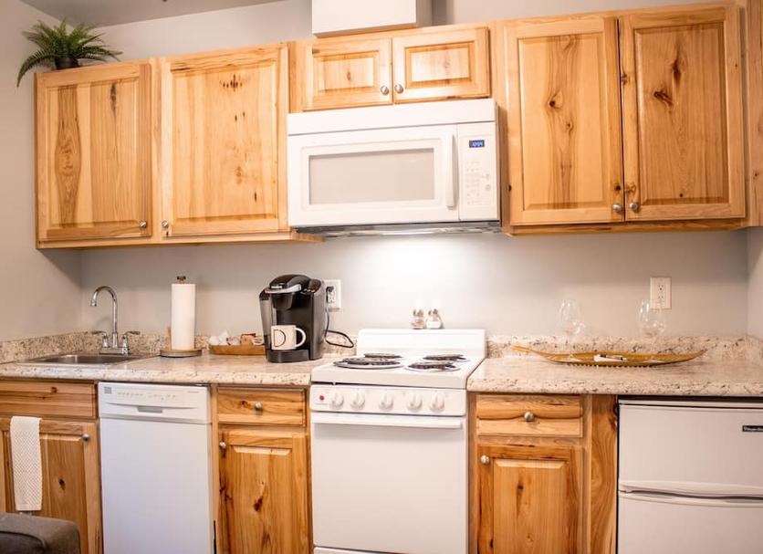 Kitchen Photo