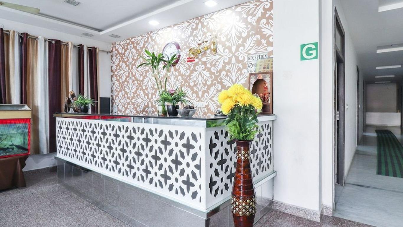 Hotel Taj Signature By Wb Inn