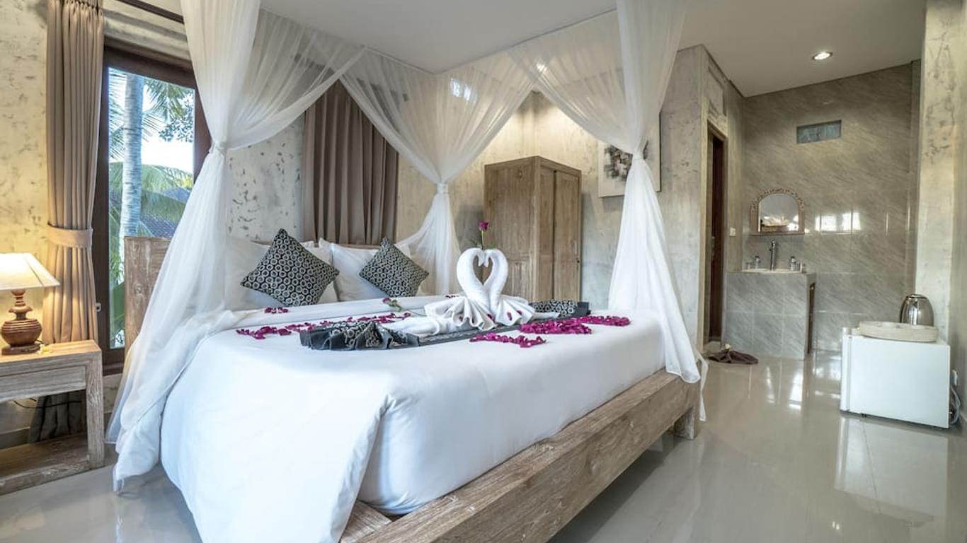 Adi Bisma Inn