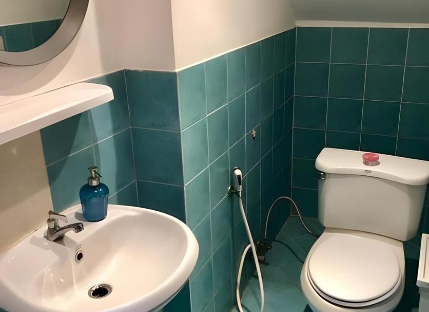 Bathroom Photo