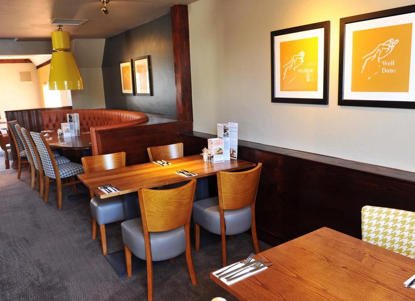 Restaurant Photo